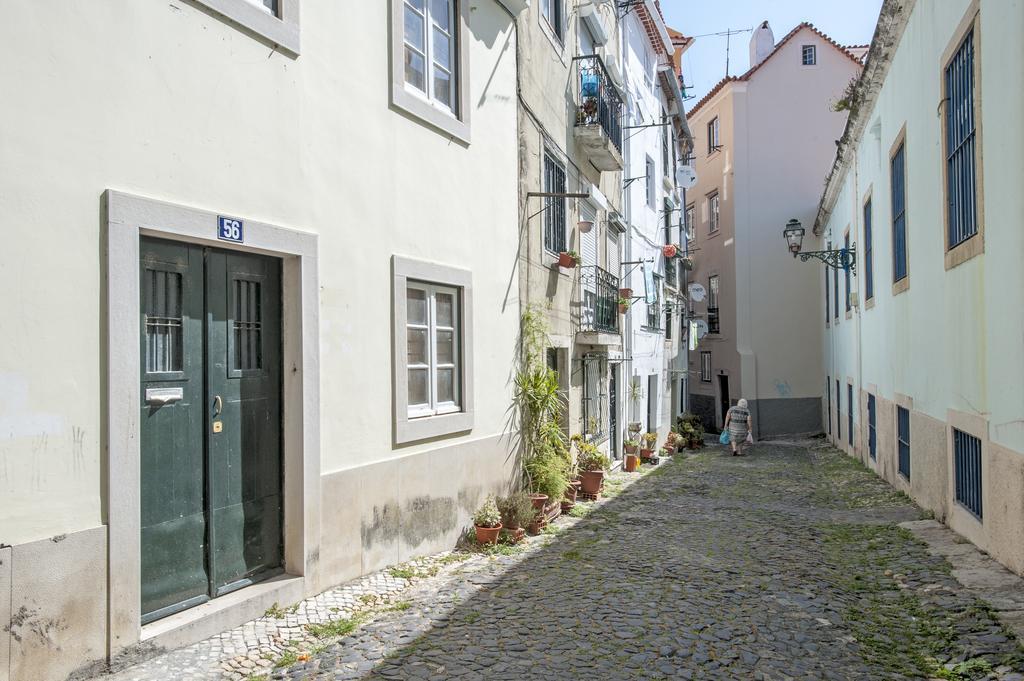 Stay Local In Alfama! Alice Central Home, Near River Lisboa Ngoại thất bức ảnh